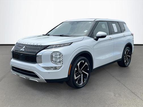2023 Mitsubishi Outlander SE 2.5 2WD