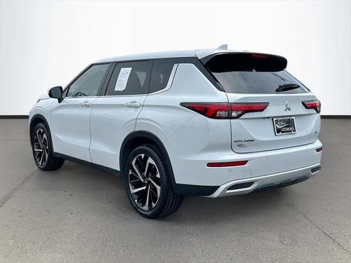 2023 Mitsubishi Outlander SE 2.5 2WD
