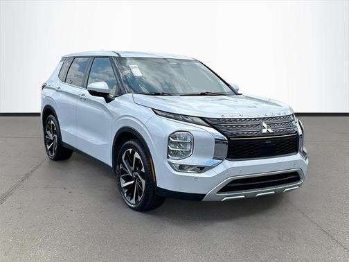 2023 Mitsubishi Outlander SE 2.5 2WD