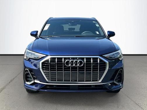 2021 Audi Q3 45 S line Premium