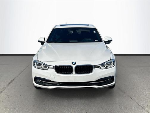 2018 BMW 330 330i