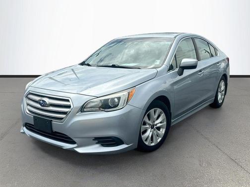 Ice Silver Metallic 2015 Subaru Legacy Premium