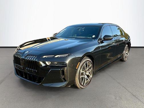 2023 BMW 760 i xDrive