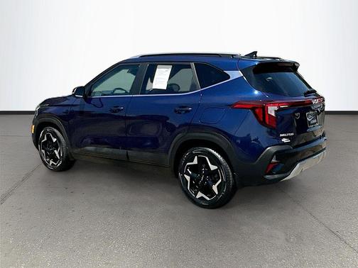 Dark Ocean Blue 2024 Kia Seltos EX