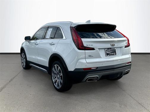 2021 Cadillac XT4 Premium Luxury