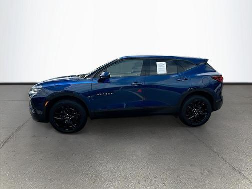 Blue Glow Metallic 2022 Chevrolet Blazer 2LT
