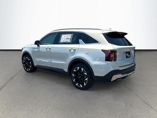Ivory 2026 Kia Sorento EX