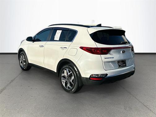 2022 Kia Sportage EX