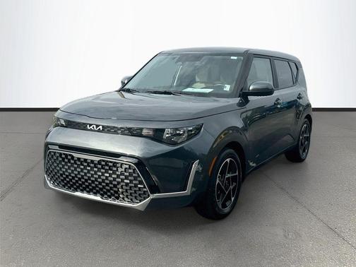 Gravity Gray 2023 Kia Soul EX