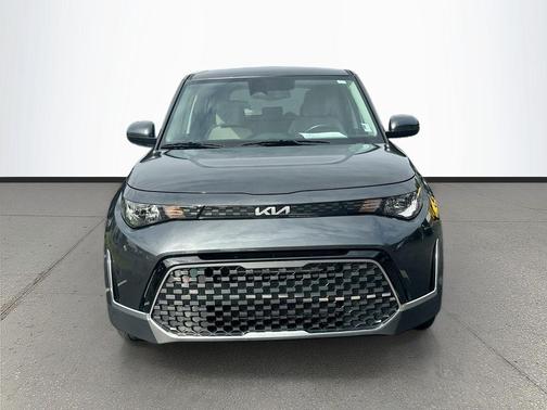 Gravity Gray 2023 Kia Soul EX
