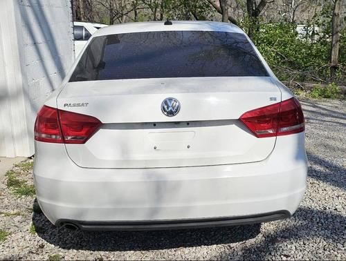 2013 Volkswagen Passat 2.5 SE