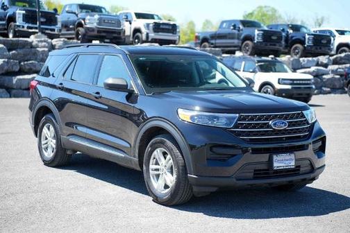 AGATE BLACK METALLIC 2023 Ford Explorer XLT