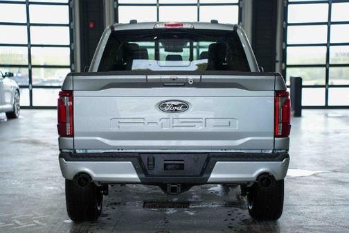 ICONIC SILVER METALLIC 2026 Ford F-150 LARIAT