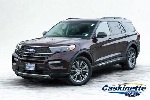 JEWEL RED MET TINTED CC 2022 Ford Explorer XLT