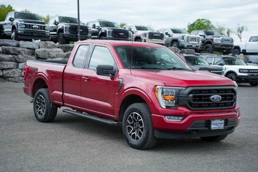 RAPID RED MET TINTED CC 2022 Ford F-150 XLT