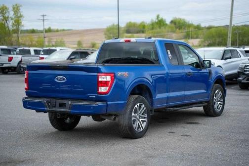ATLAS BLUE METALLIC 2023 Ford F-150 XL