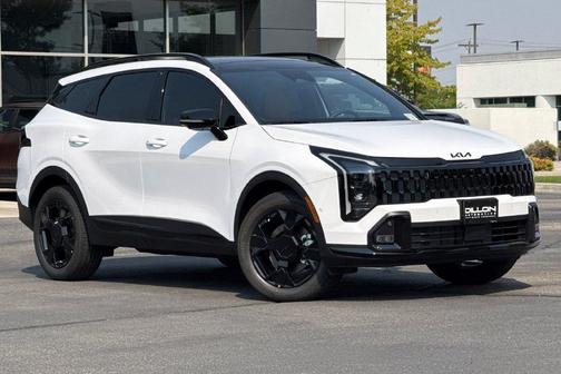 Glacial White Pearl 2026 Kia Sportage X-Line