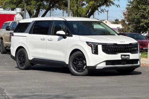 Snow White Pearl 2027 Kia Carnival LXS