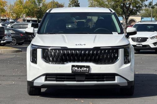 Snow White Pearl 2027 Kia Carnival LXS