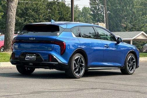 Wave Blue 2026 Kia K4 GT-Line