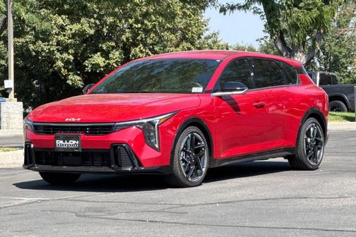 Currant Red 2026 Kia K4 GT-Line