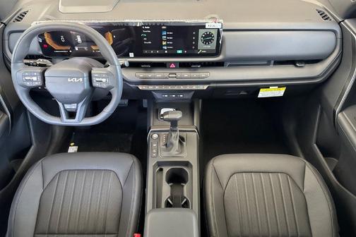 Snow White Pearl 2027 Kia Seltos X-Line