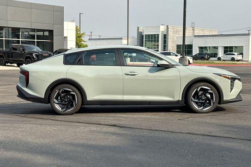 Haze 2026 Kia K4 EX