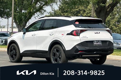 Glacial White Pearl 2026 Kia Sportage X-Line