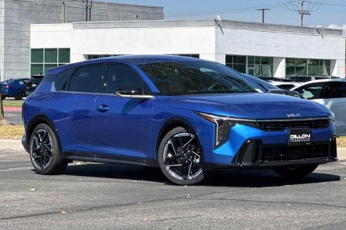 Wave Blue 2026 Kia K4 GT-Line