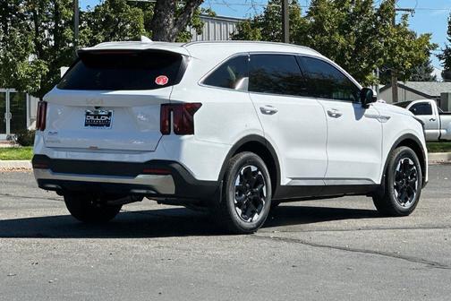 Glacial White Pearl 2026 Kia Sorento S