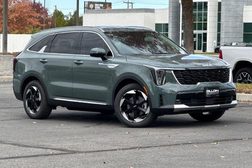Green 2026 Kia Sorento Hybrid EX