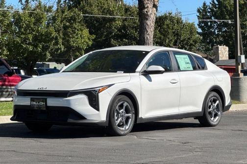 Snow White Pearl 2026 Kia K4 LXS
