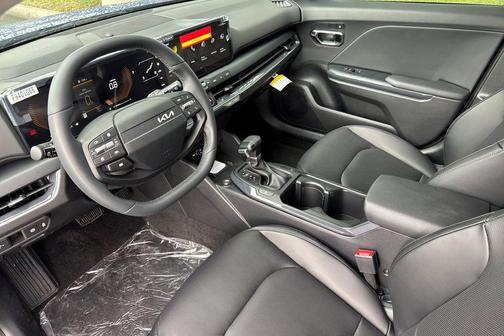 Wave Blue 2026 Kia K4 EX