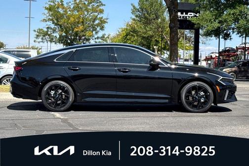 Aurora Black Pearl 2026 Kia K5 GT-Line