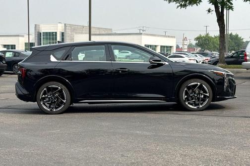 Aurora Black Pearl 2026 Kia K4 GT-Line