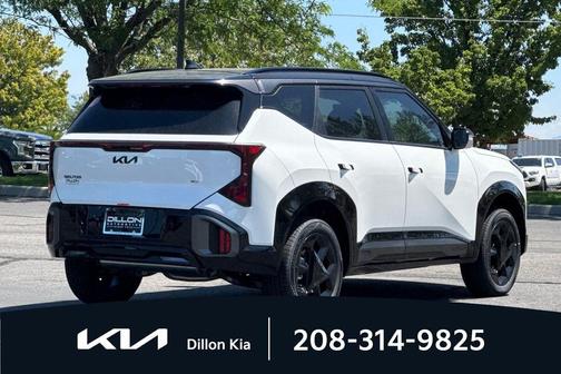 Snow White Pearl 2027 Kia Seltos X-Line