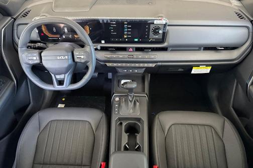 Snow White Pearl 2027 Kia Seltos X-Line