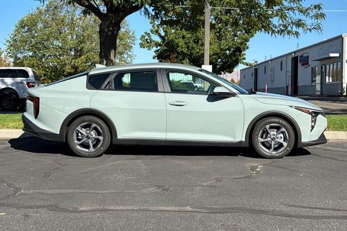 Haze 2026 Kia K4 LXS