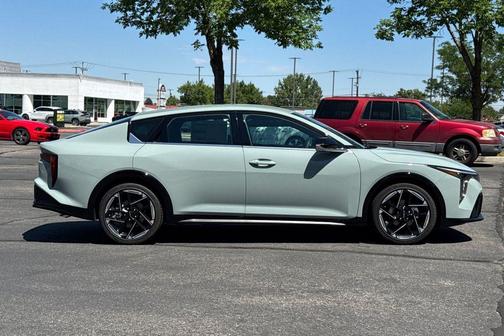 Haze 2026 Kia K4 GT-Line