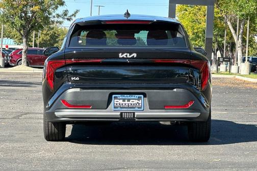 Aurora Black Pearl 2026 Kia K4 EX
