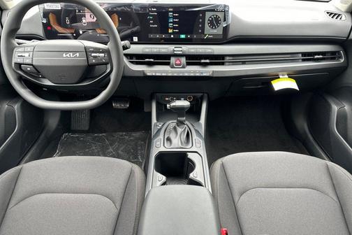 Snow White Pearl 2026 Kia K4 LXS