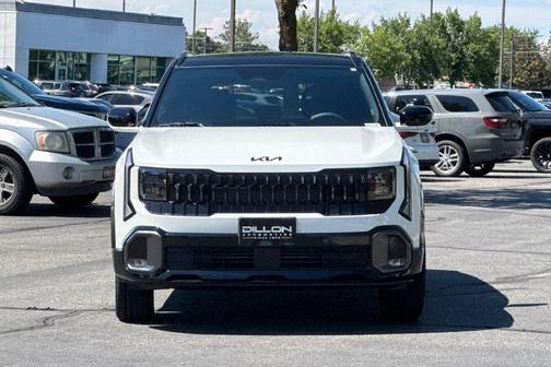 Snow White Pearl 2027 Kia Seltos X-Line S