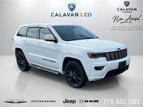 2022 Jeep Grand Cherokee Laredo