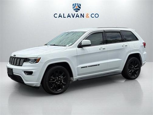 2022 Jeep Grand Cherokee Laredo