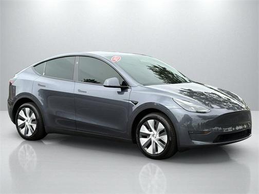2023 Tesla Model Y Long Range Dual Motor All-Wheel Drive