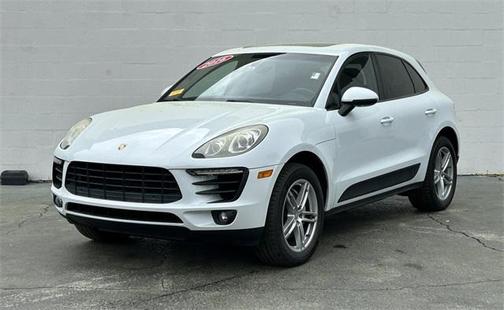 2016 Porsche Macan S
