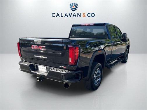 2023 GMC Sierra 2500 AT4