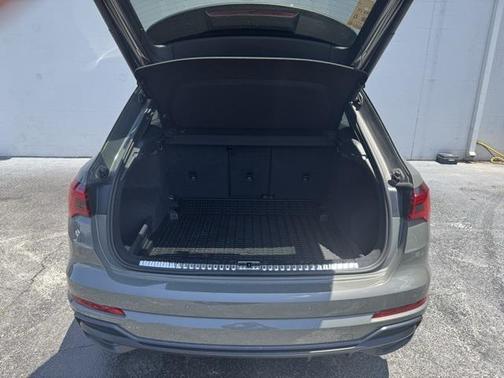 2020 Audi Q3 45 S line Premium