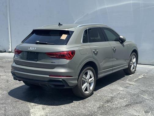 2020 Audi Q3 45 S line Premium