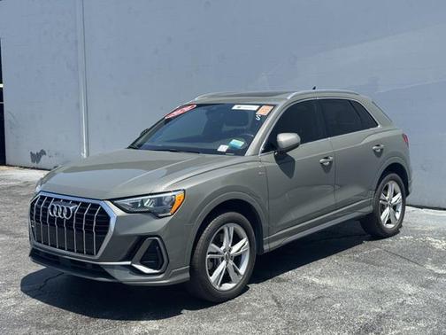 2020 Audi Q3 45 S line Premium